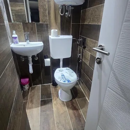 Vedran & Aurum Private 3*