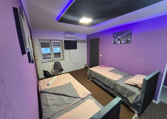 ゲストハウス Vedran & Aurum Private