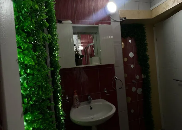 ゲストハウス Vedran & Aurum Private