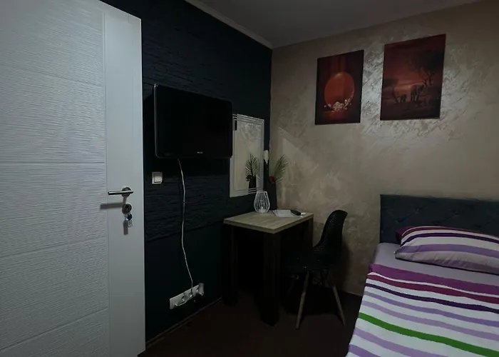 ゲストハウス Vedran & Aurum Private 4*